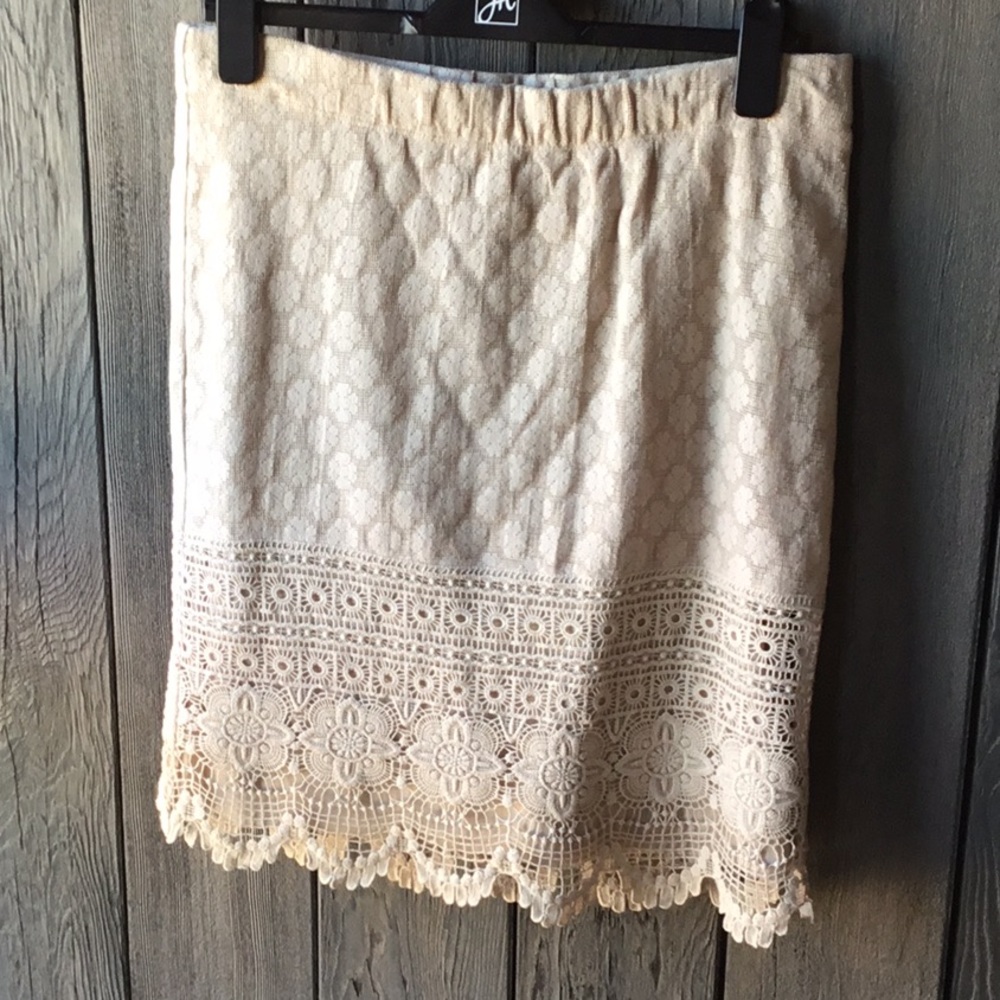 EUC Tribal Lace Skirt